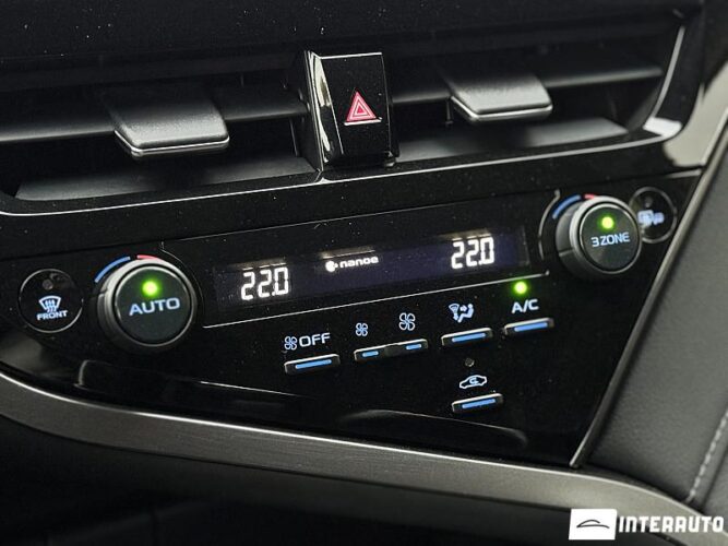 Toyota Camry 51 interauto-car