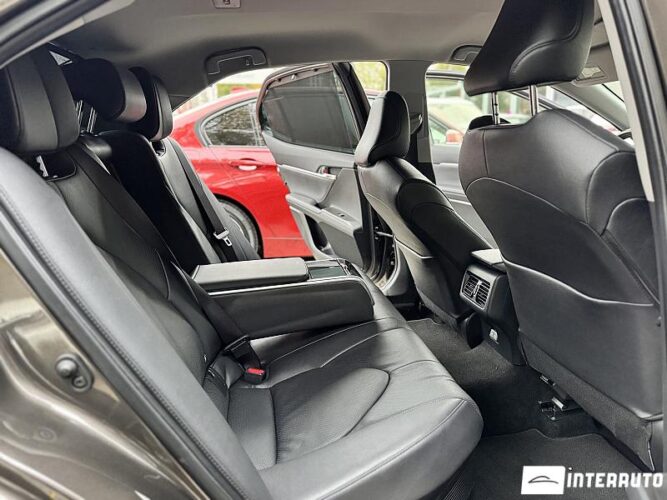 Toyota Camry 57 interauto-car