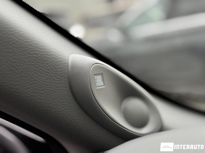 Toyota Camry 46 interauto-car