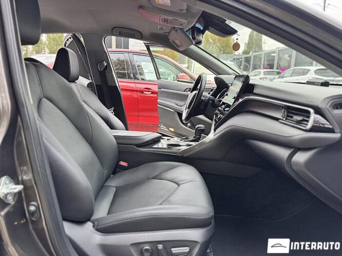 Toyota Camry 58 interauto-car