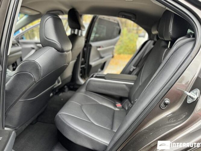 Toyota Camry 55 interauto-car