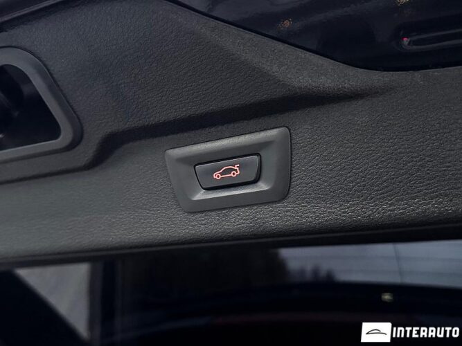 BMW X5 2.5D 46 interauto-car