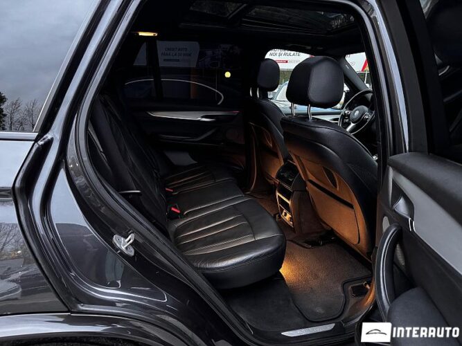 BMW X5 2.5D 36 interauto-car