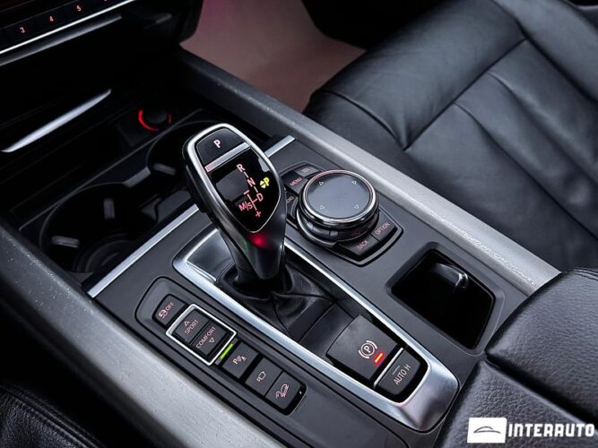BMW X5 2.5D 43 interauto-car