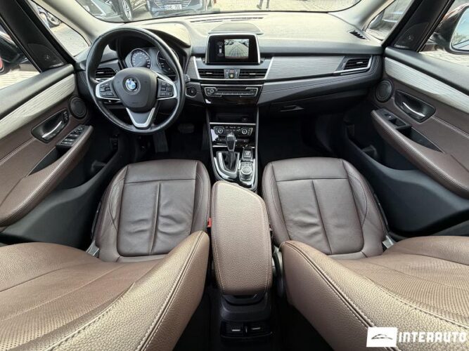 BMW 225XE 40 interauto-car