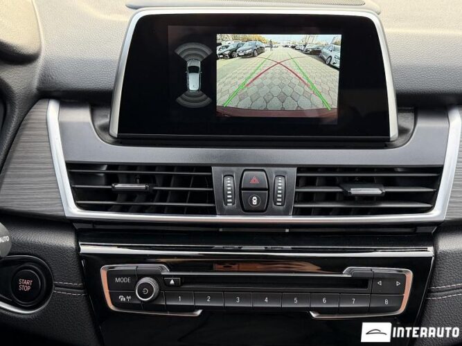 BMW 225XE 44 interauto-car