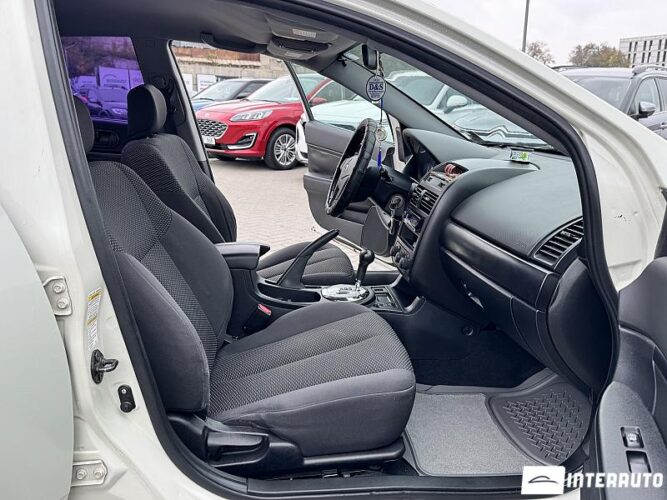 Mitsubishi Galant 38 interauto-car