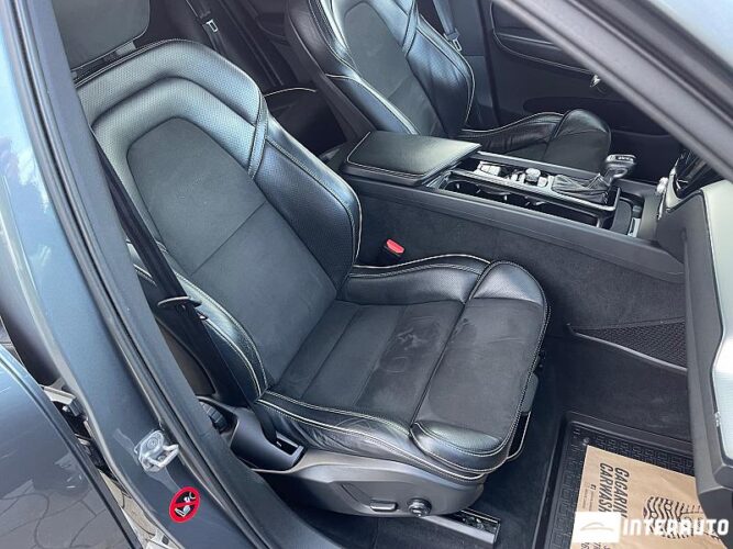 Volvo XC 60 44 interauto-car