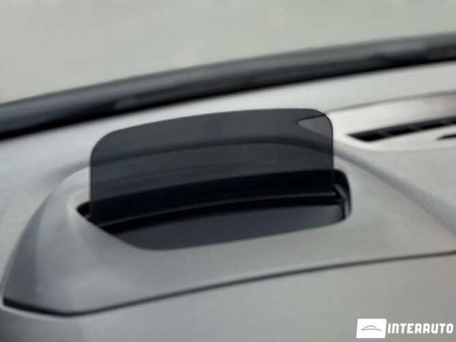 BMW 216d 43 interauto-car