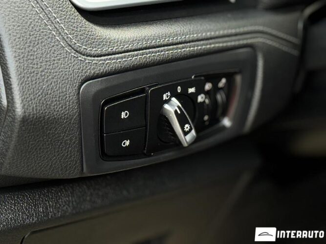 BMW 216d 42 interauto-car