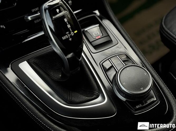 BMW 216d 50 interauto-car