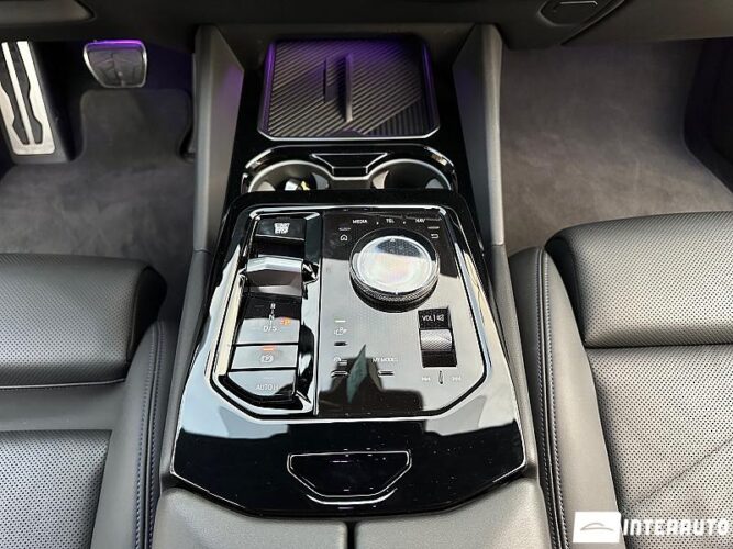 BMW 520 48 interauto-car