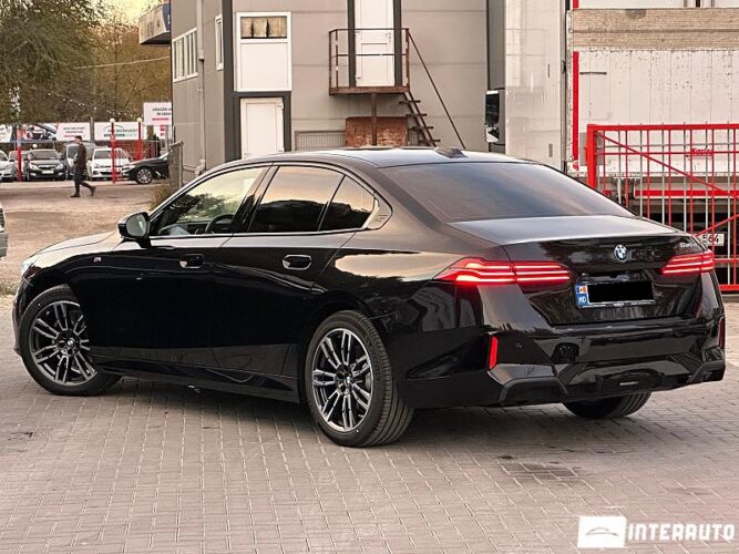 BMW 520 36 interauto-car