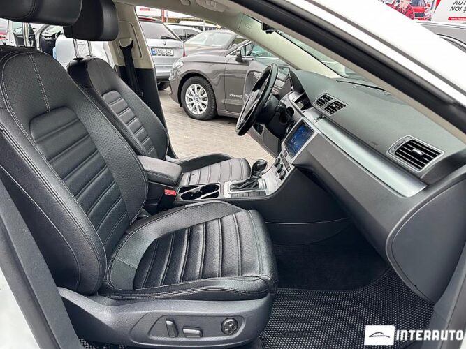 Volkswagen Passat CC 33 interauto-car