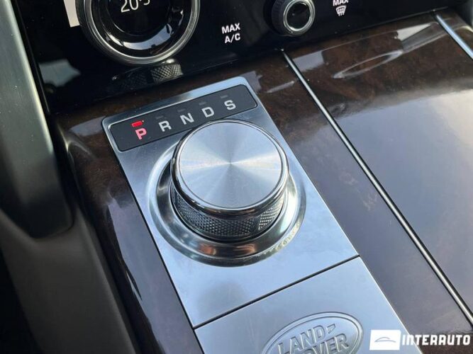 Land Rover Range Rover Vogue 50 interauto-car