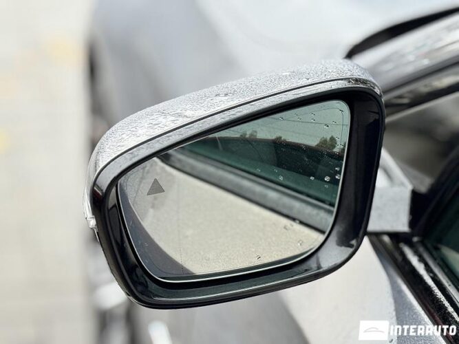 BMW 520e 37 interauto-car