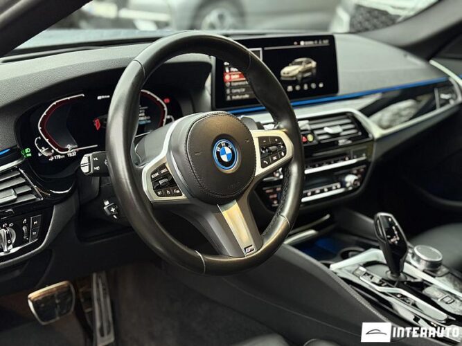 BMW 520e 39 interauto-car