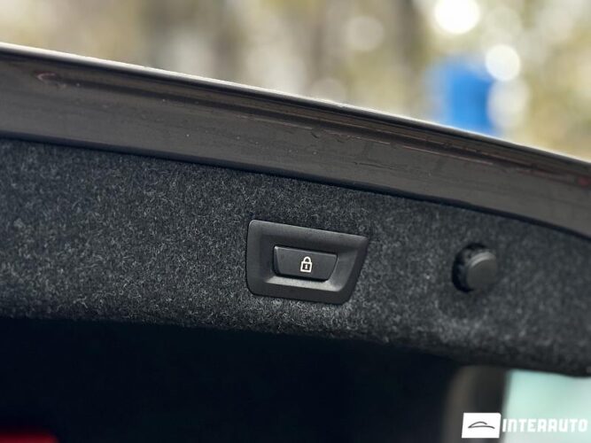 BMW 520e 54 interauto-car