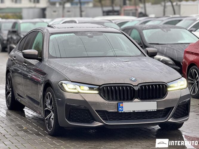 BMW 520e 35 interauto-car