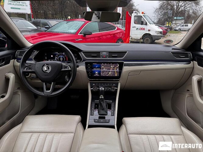 Skoda Superb 41 interauto-car
