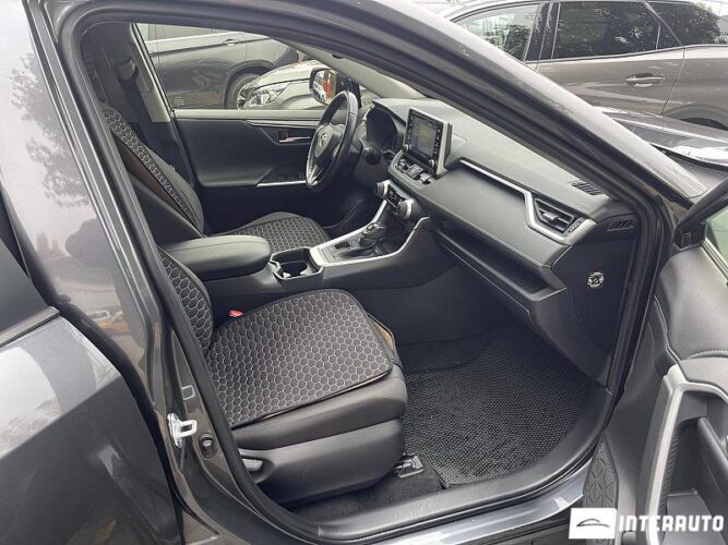 Toyota Rav-4 48 interauto-car