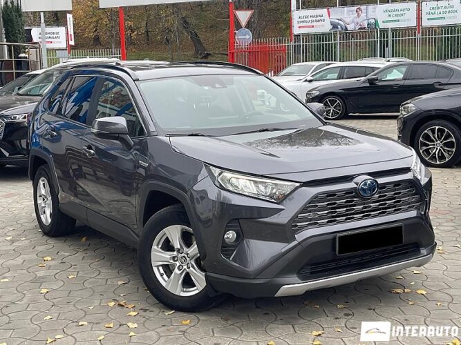 Toyota Rav-4 33 interauto-car