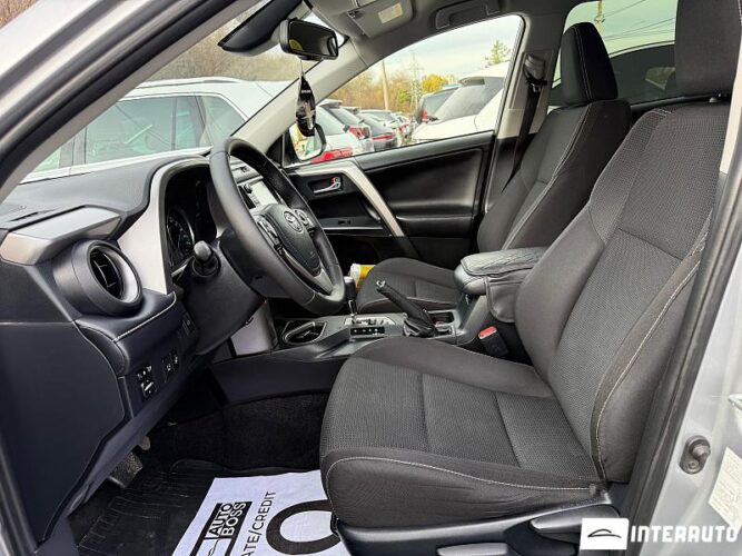 Toyota Rav-4 34 interauto-car