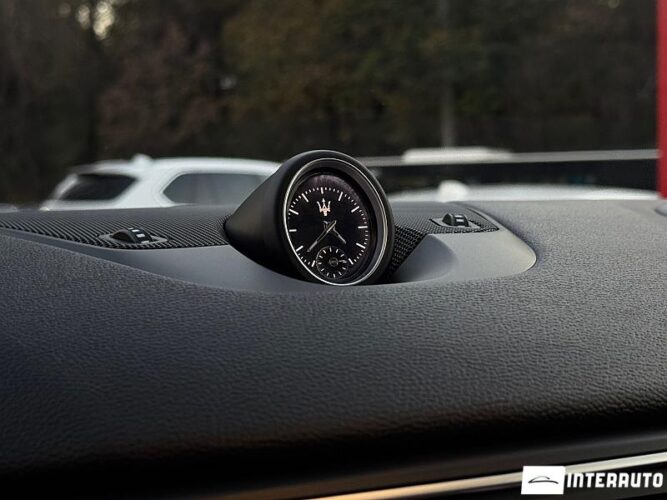 Maserati Levante 44 interauto-car