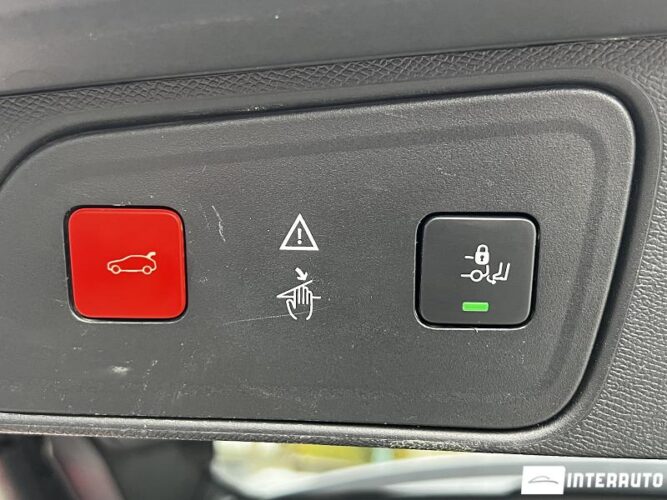 Peugeot 3008 47 interauto-car