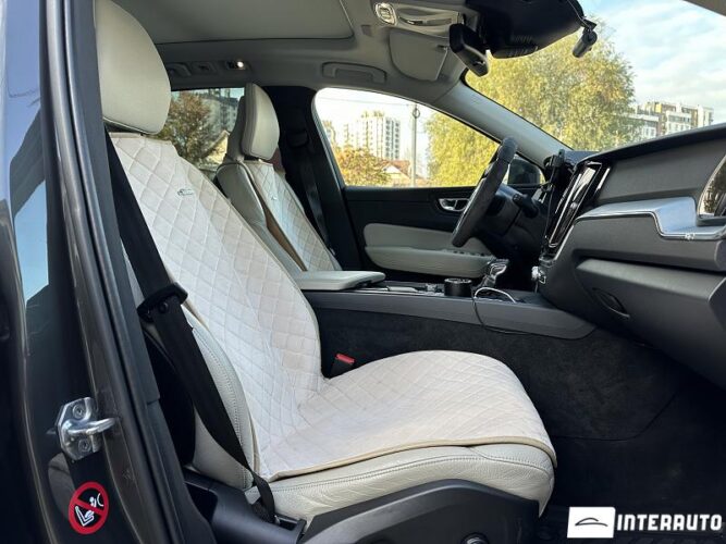 Volvo XC 60 37 interauto-car