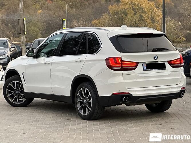 BMW X5 2.5D 37 interauto-car