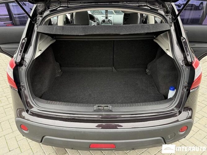 Nissan Qashqai 48 interauto-car