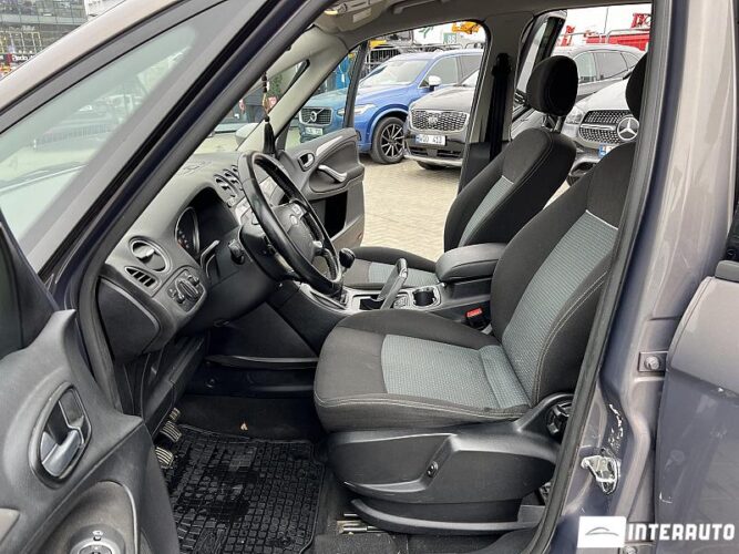 Ford Galaxy 32 interauto-car