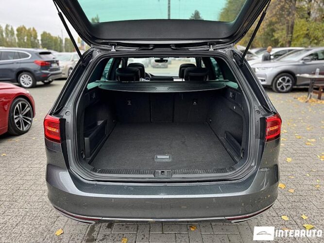 Volkswagen Passat GTE 35 interauto-car