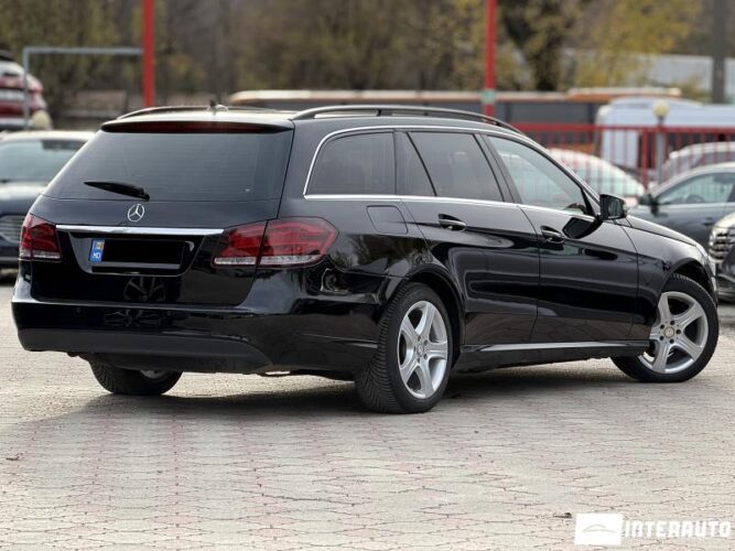 Mercedes E 220 33 interauto-car
