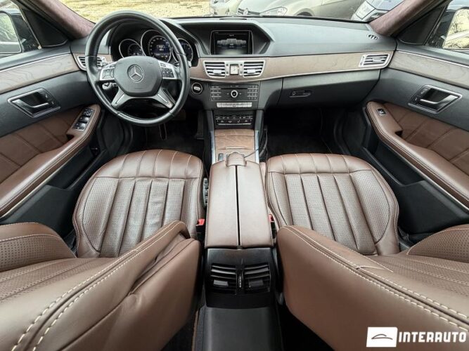 Mercedes E 220 38 interauto-car