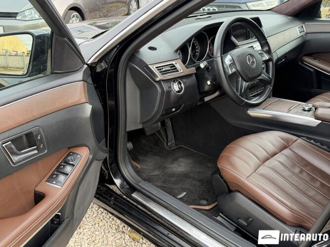 Mercedes E 220 35 interauto-car