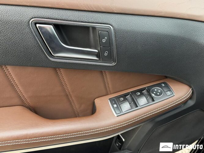 Mercedes E 220 36 interauto-car