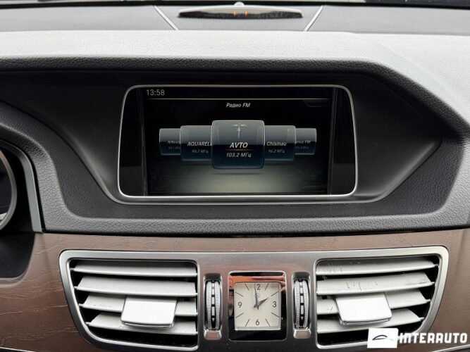 Mercedes E 220 43 interauto-car