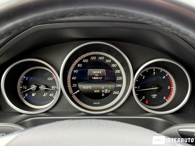 Mercedes E 220 42 interauto-car