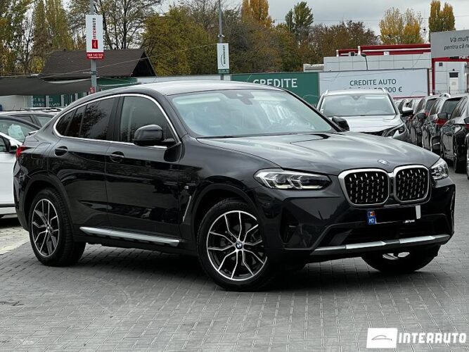 BMW X4 2.0D 36 interauto-car