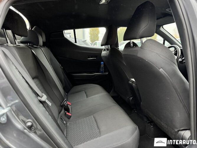 Toyota C-HR 45 interauto-car