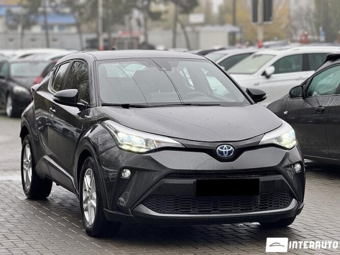 Toyota C-HR 31 interauto-car