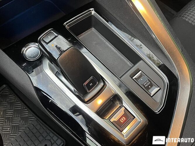 Peugeot 3008 43 interauto-car