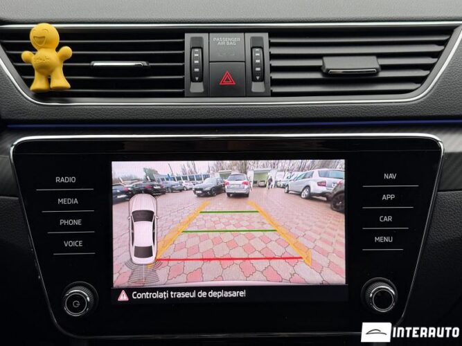 Skoda Superb 47 interauto-car