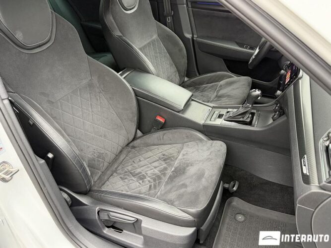 Skoda Superb 50 interauto-car