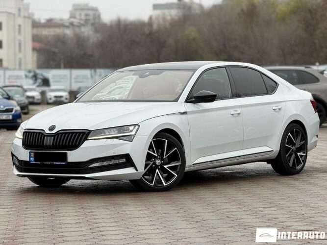 Skoda Superb 34 interauto-car