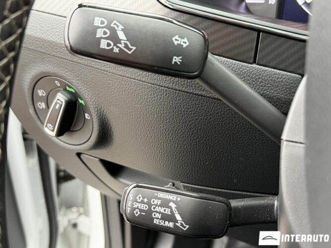 Skoda Superb 43 interauto-car