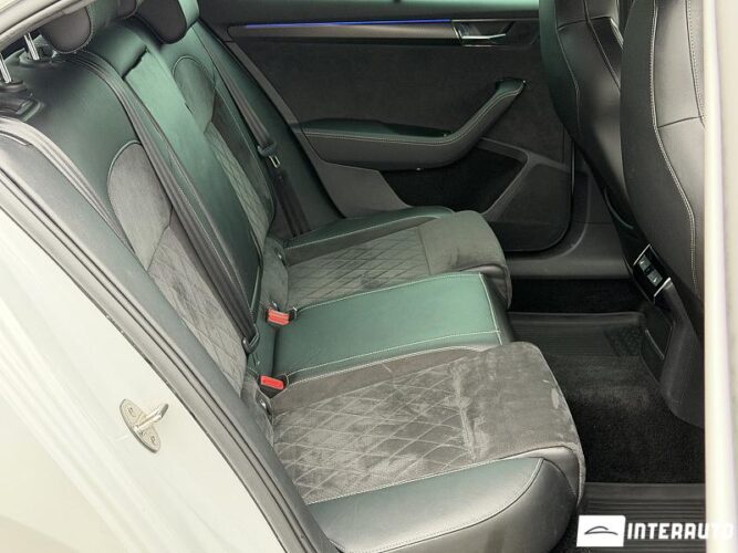 Skoda Superb 53 interauto-car