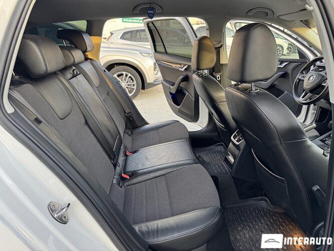 Skoda Octavia 44 interauto-car